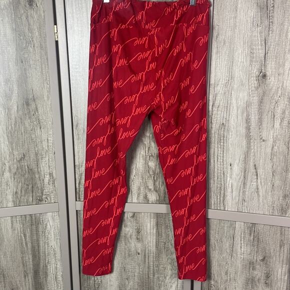 LuLaRoe Tall & Curvy bundle of 3 - Picture 4 of 15